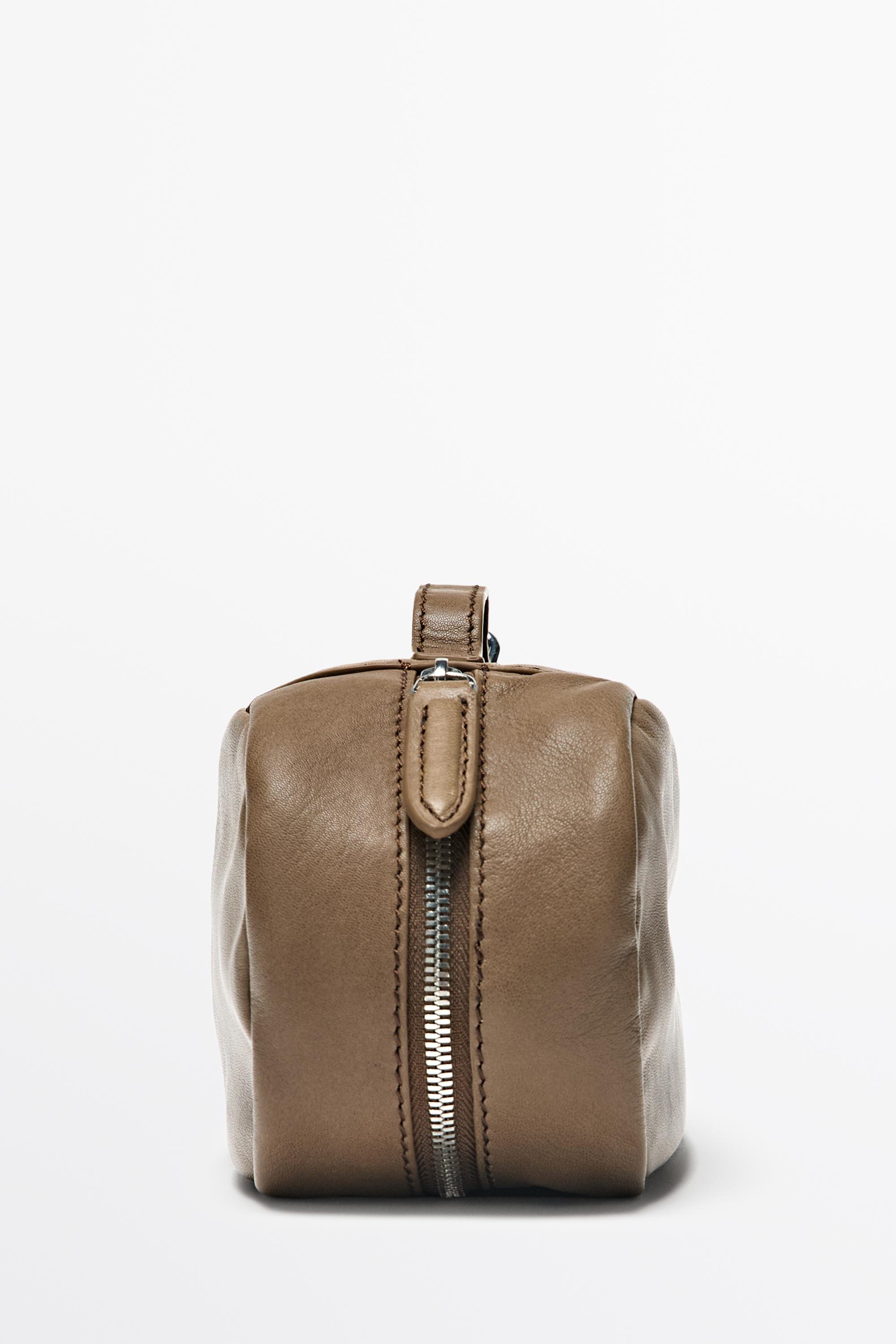 Nappa leather oval toiletry bag